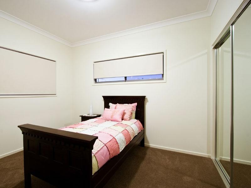 35 Cypress Street, Redland Bay QLD 4165