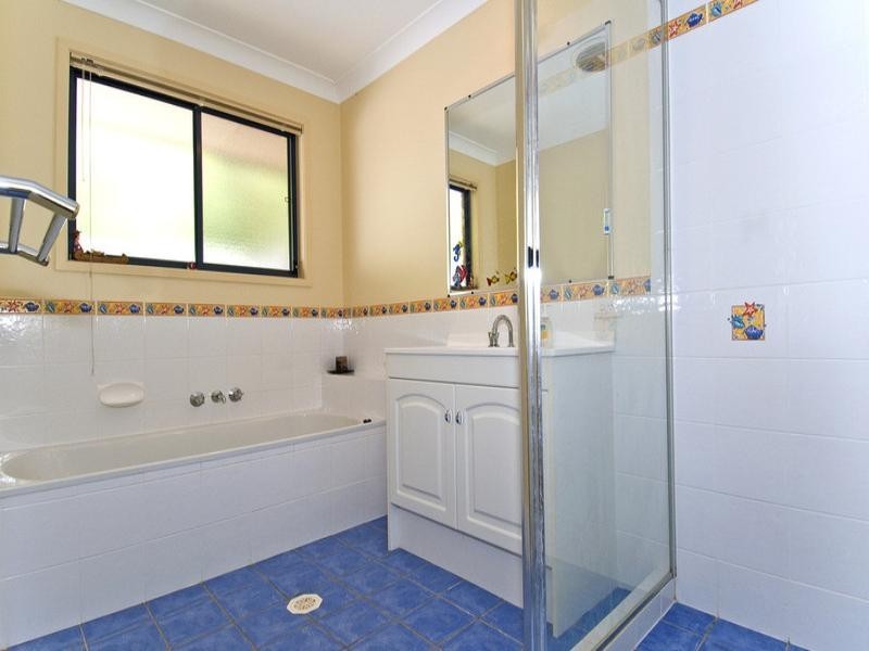 69 South Street, Cleveland QLD 4163