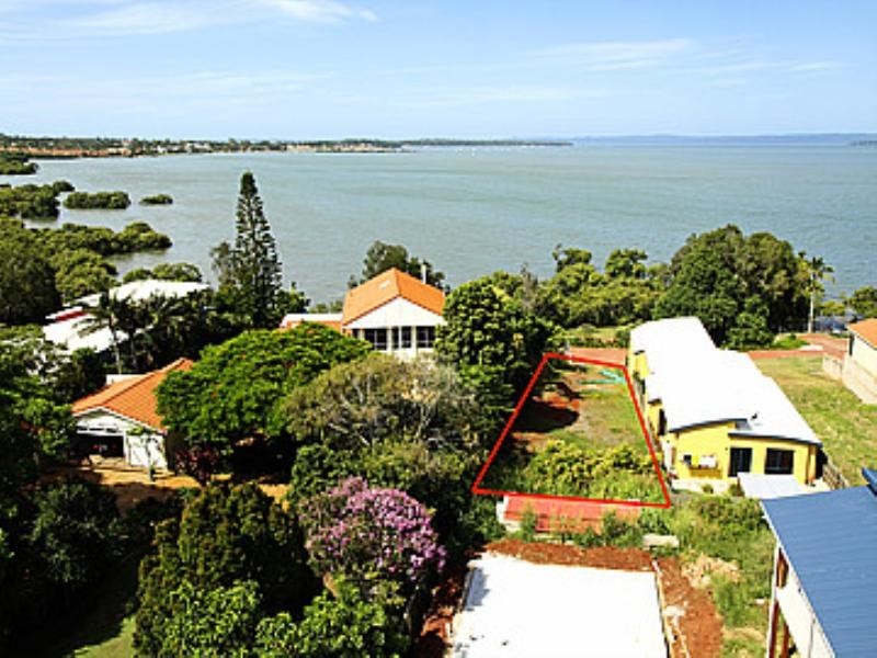 11a Esplanade, Redland Bay QLD 4165