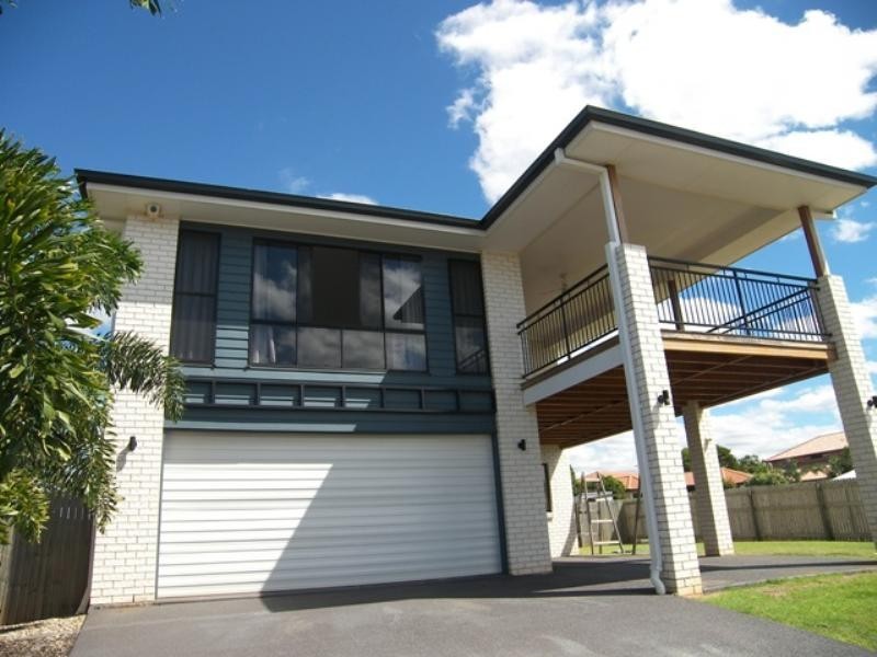 54 Spinnaker Circuit, Redland Bay QLD 4165