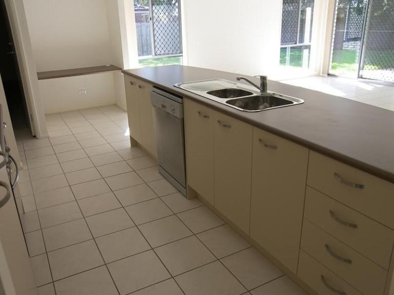 17 Summerhill Street, Victoria Point QLD 4165