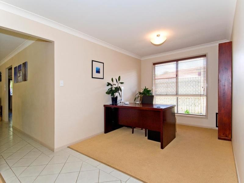 15 Tea Tree Court, Victoria Point QLD 4165