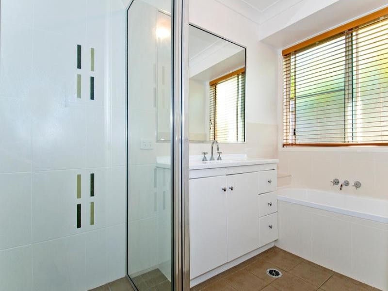 15 Tea Tree Court, Victoria Point QLD 4165