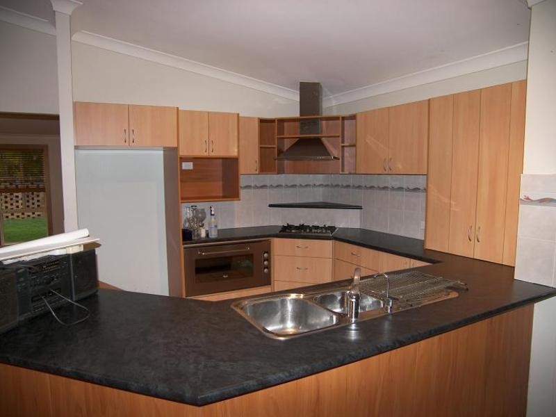 24 Ferndown Street, Alexandra Hills QLD 4161