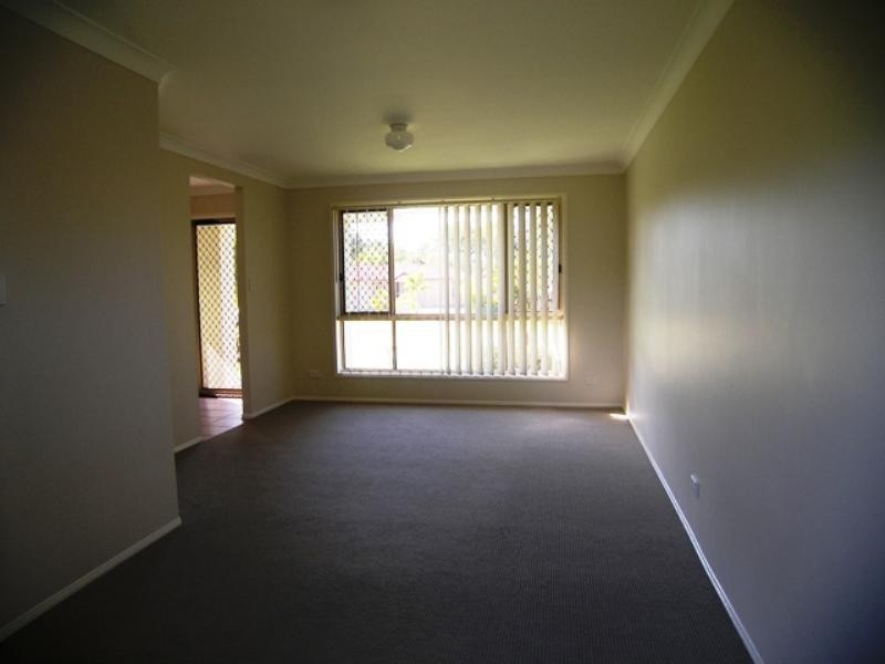 6 Links Court, Redland Bay QLD 4165
