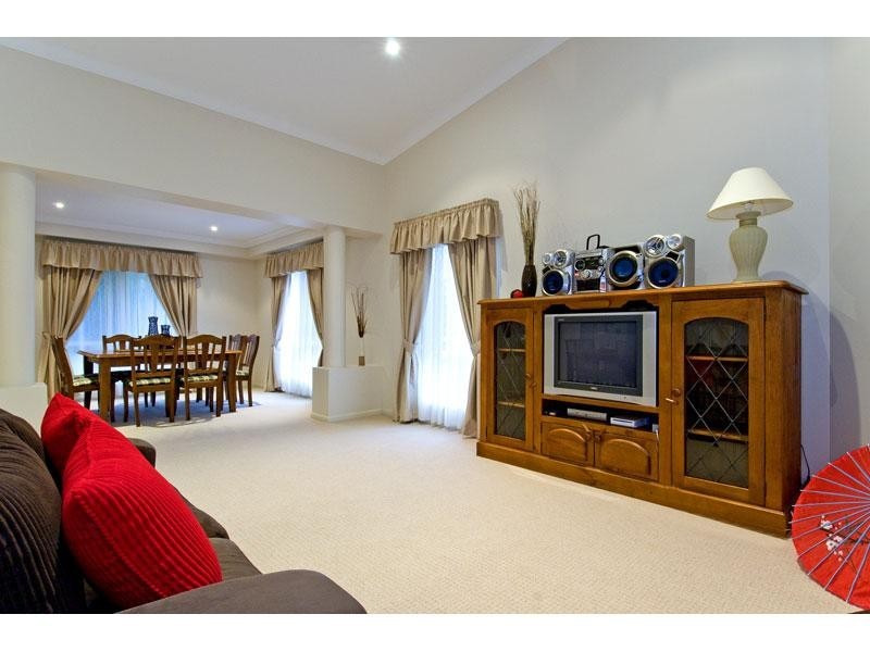 8 Hakea Place, Mount Cotton QLD 4165