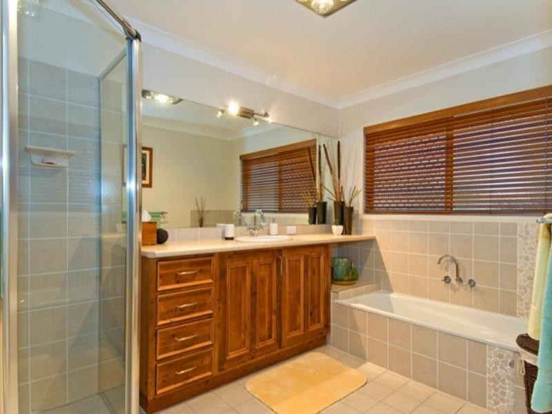 8 Hakea Place, Mount Cotton QLD 4165