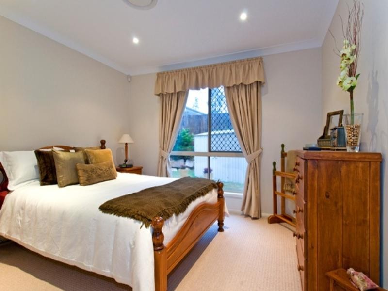 8 Hakea Place, Mount Cotton QLD 4165