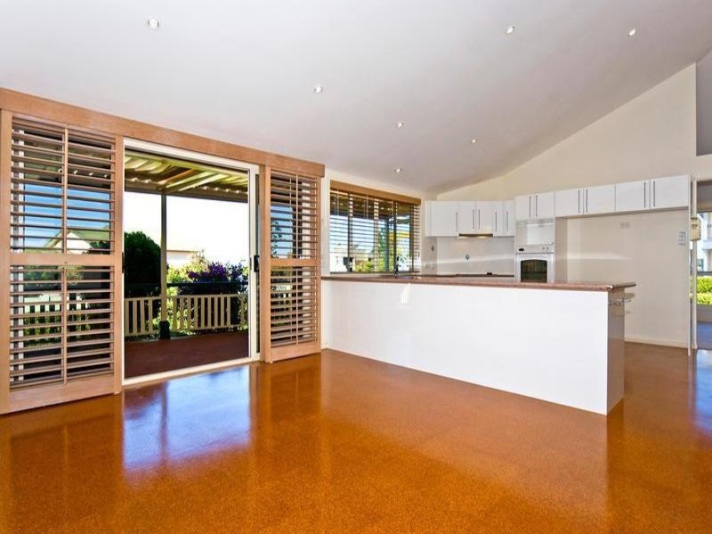 1 Wilohurst Drive, Redland Bay QLD 4165