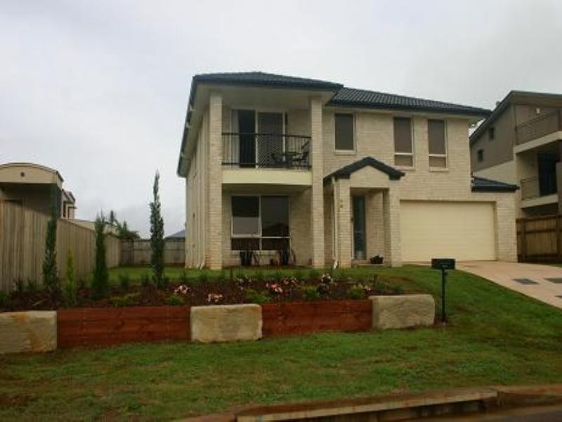 30 Huntly Place, Redland Bay QLD 4165