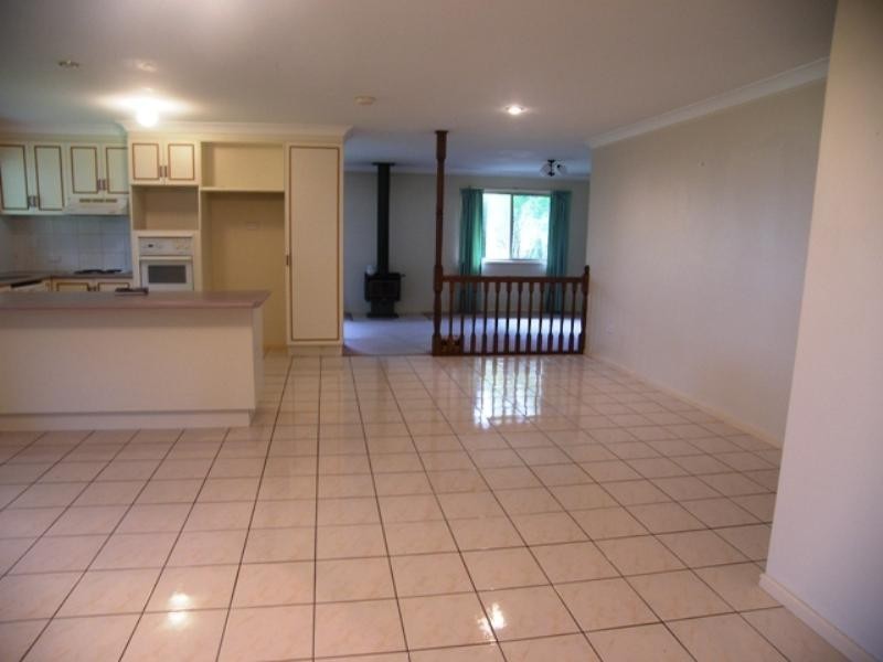 91 Torquay Road, Redland Bay QLD 4165