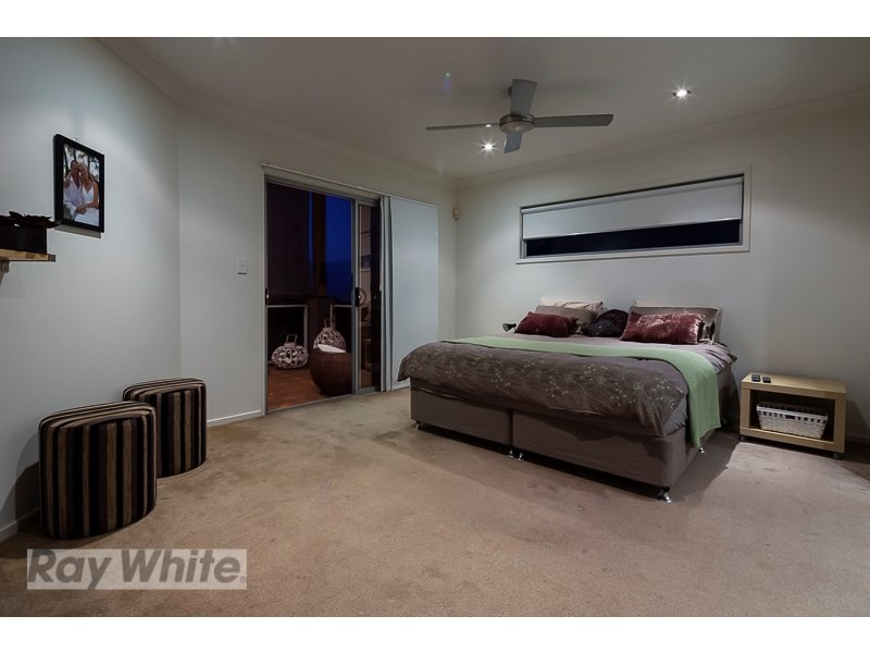 9 Creedin Court, Redland Bay QLD 4165