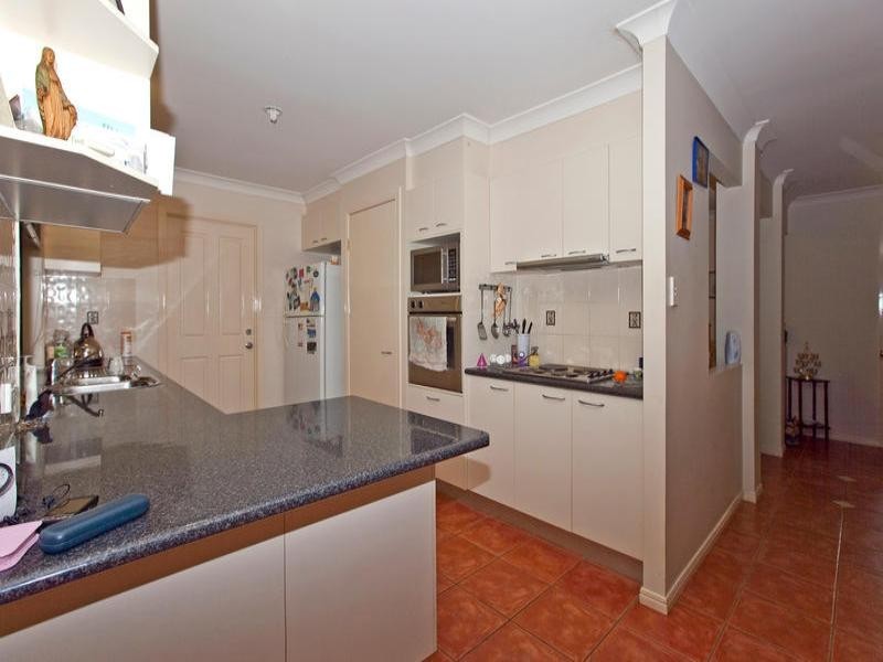 4 Torbay Street, Redland Bay QLD 4165