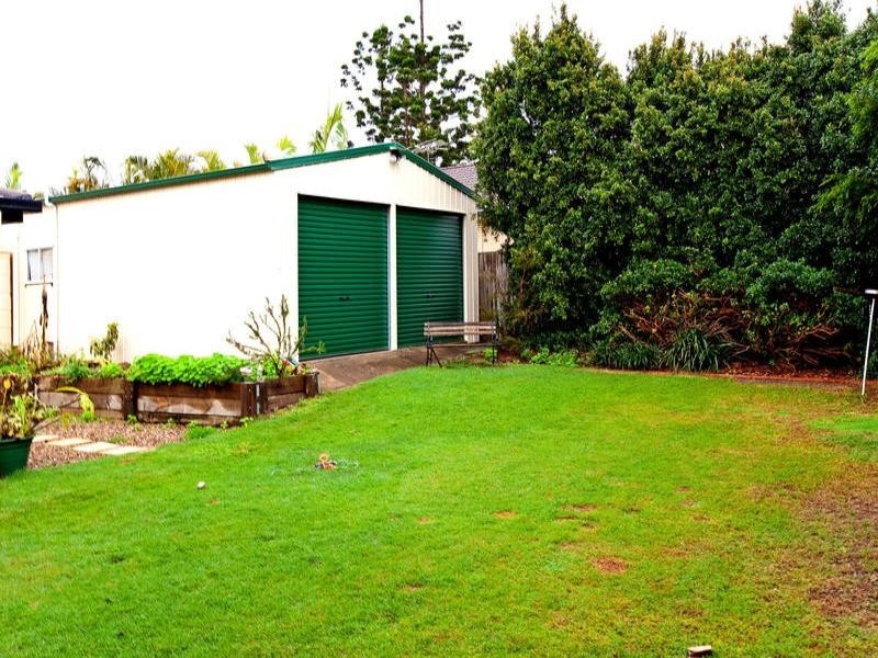 4 Torbay Street, Redland Bay QLD 4165