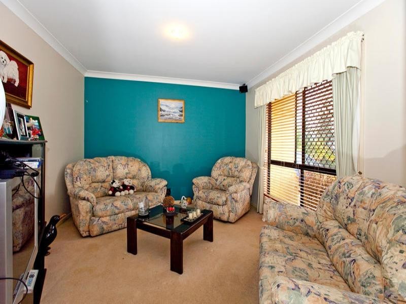 4 Torbay Street, Redland Bay QLD 4165