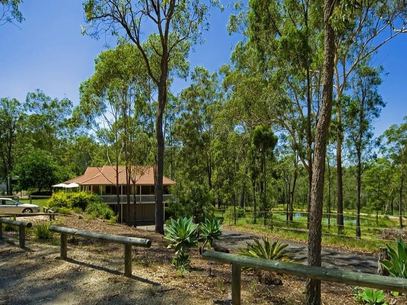 322 Heinemann Road, Redland Bay QLD 4165