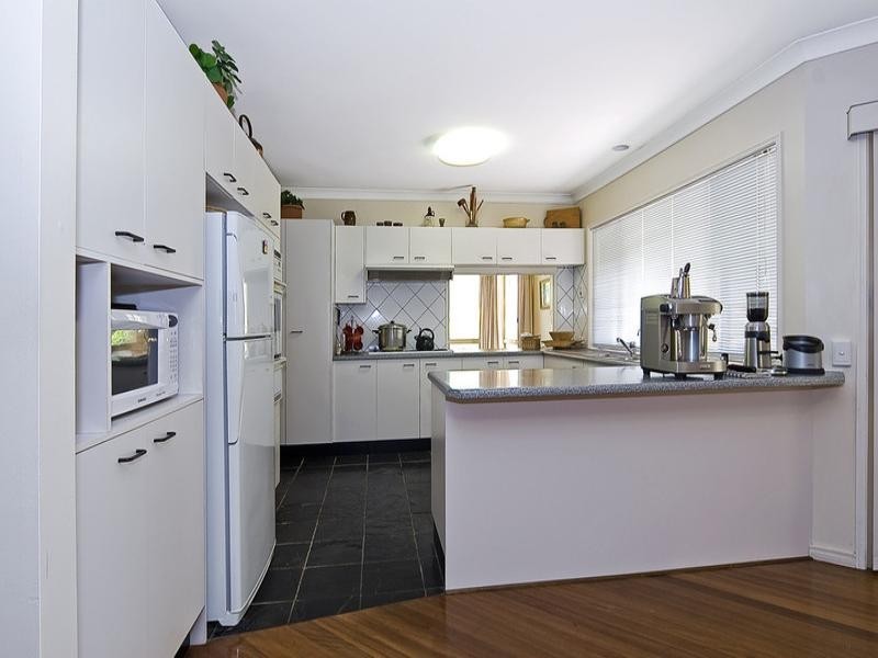 322 Heinemann Road, Redland Bay QLD 4165