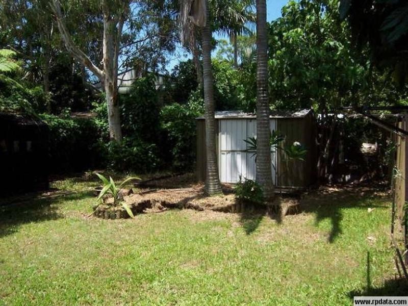 11 Mark Street, Redland Bay QLD 4165