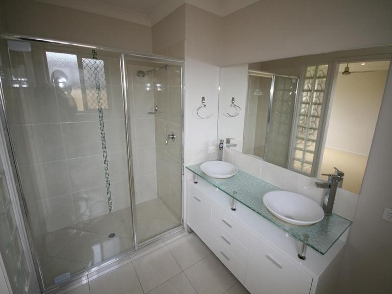 21 Coachwood, Redland Bay QLD 4165