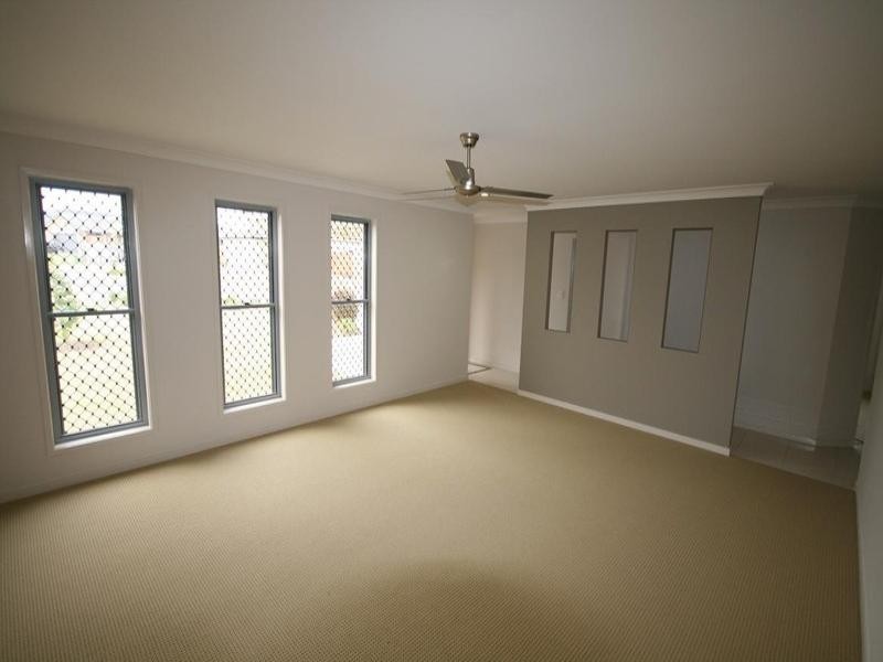 21 Coachwood, Redland Bay QLD 4165