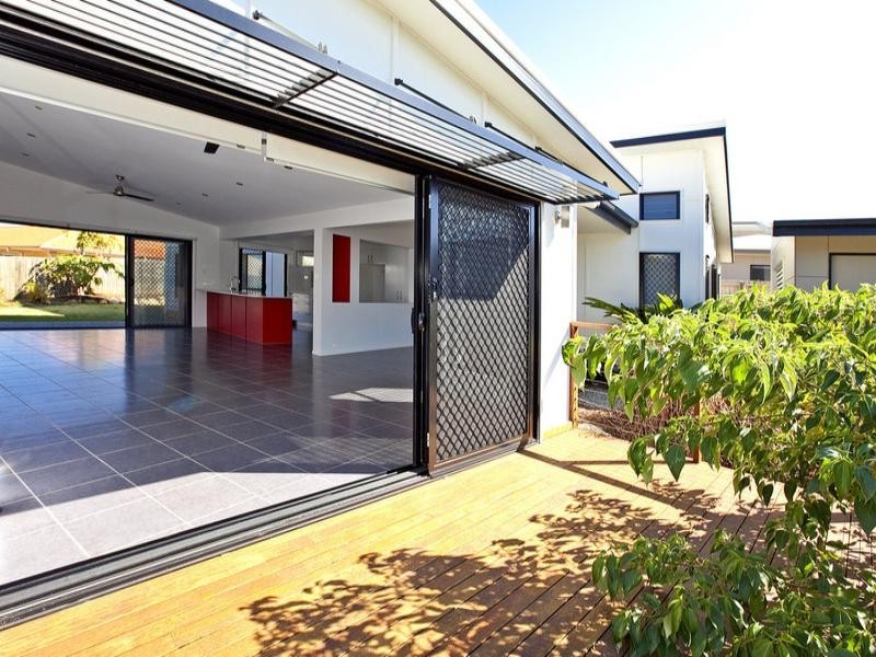 3 Parklink Drive, Redland Bay QLD 4165