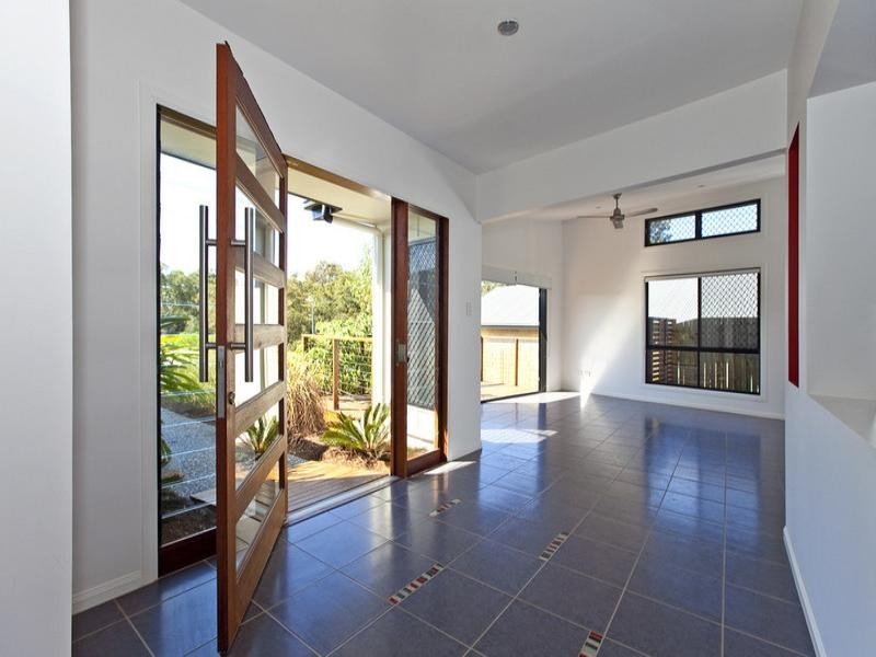 3 Parklink Drive, Redland Bay QLD 4165