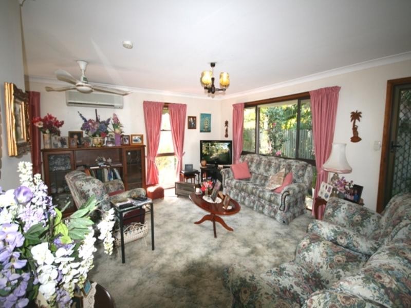45 Jania Street, Redland Bay QLD 4165