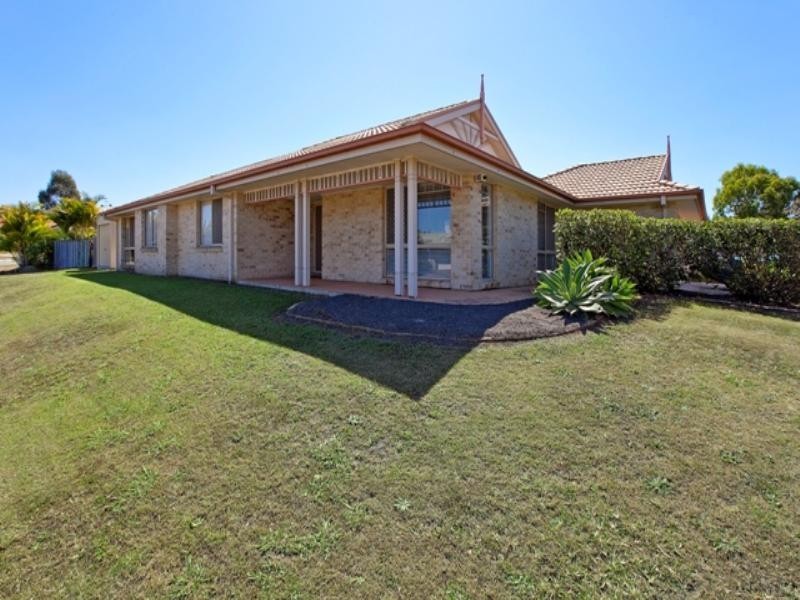 24 Chesterfield Crescent, Wellington Point QLD 4160