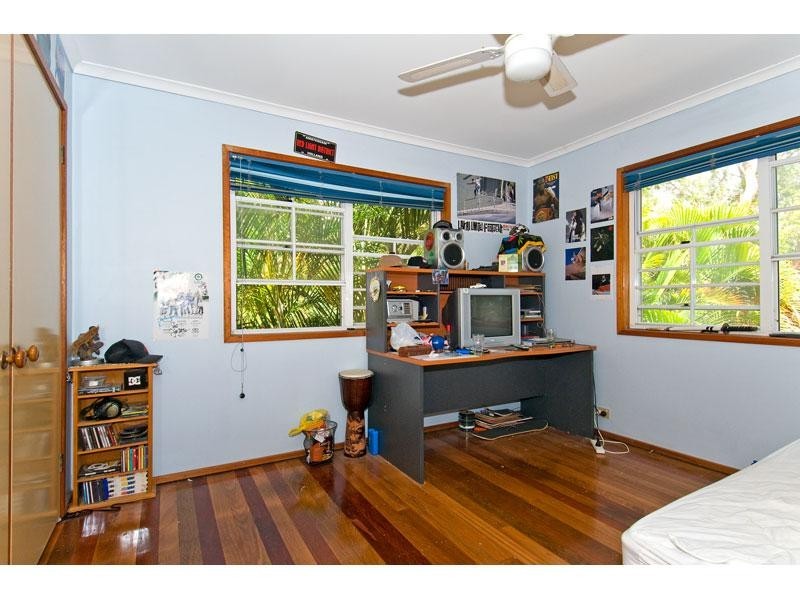 24 Jania Street, Redland Bay QLD 4165