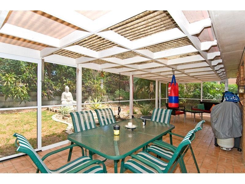 24 Jania Street, Redland Bay QLD 4165