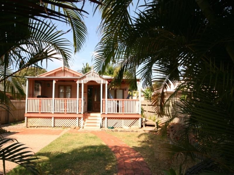 187 James Street, Redland Bay QLD 4165