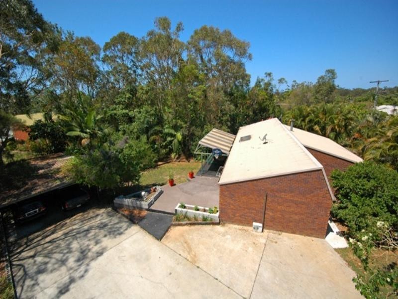 8 Azalea Street, Redland Bay QLD 4165
