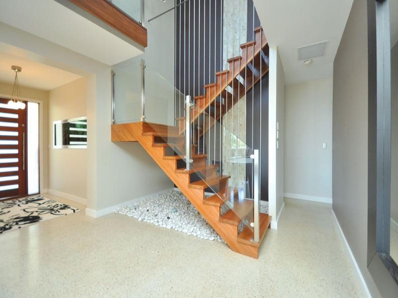 12 Talburpin Esplanade, Redland Bay QLD 4165