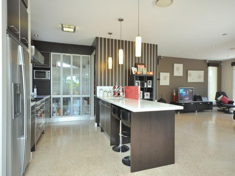 12 Talburpin Esplanade, Redland Bay QLD 4165
