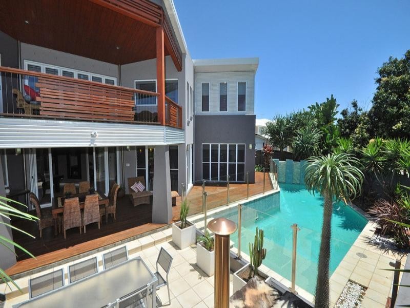 12 Talburpin Esplanade, Redland Bay QLD 4165