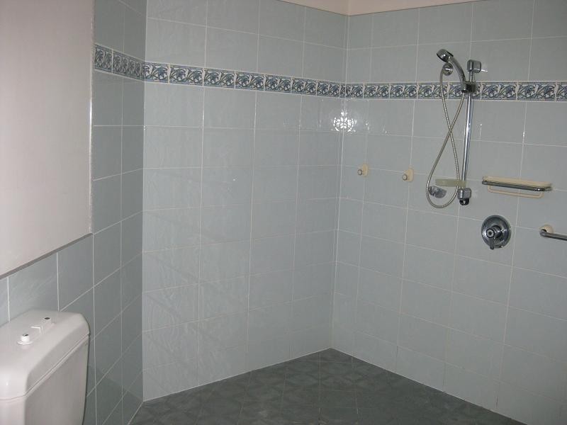 8 Vine Street, Redland Bay QLD 4165