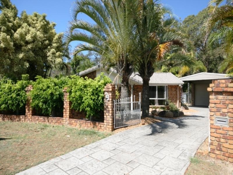 21 Terrier Court, Redland Bay QLD 4165