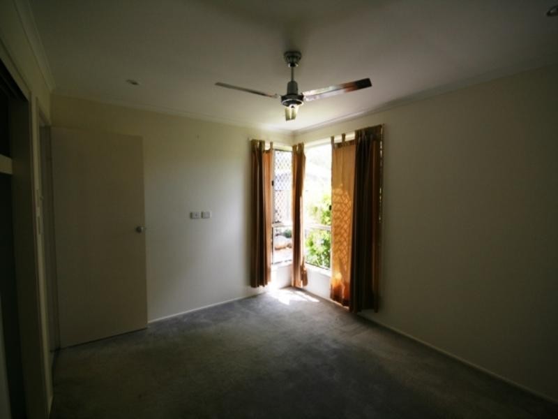 21 Terrier Court, Redland Bay QLD 4165