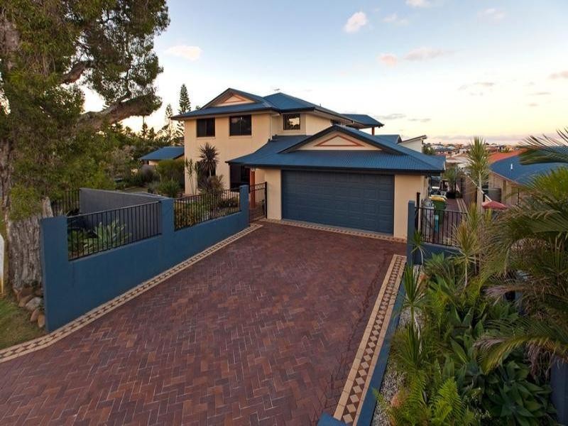 10 Torquay Road, Redland Bay QLD 4165