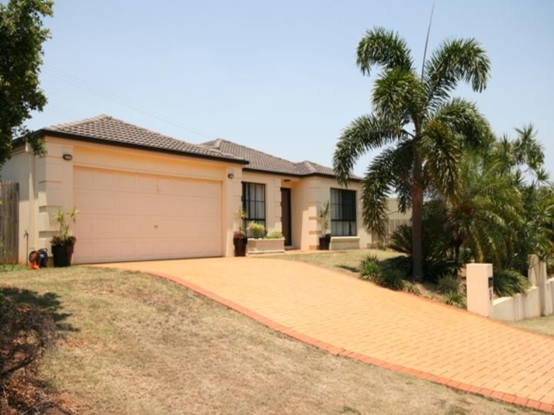 5 Roger Court, Redland Bay QLD 4165