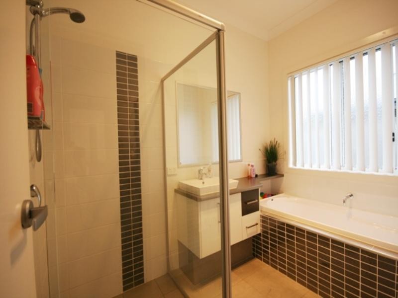 46 Ebony Crescent, Redland Bay QLD 4165