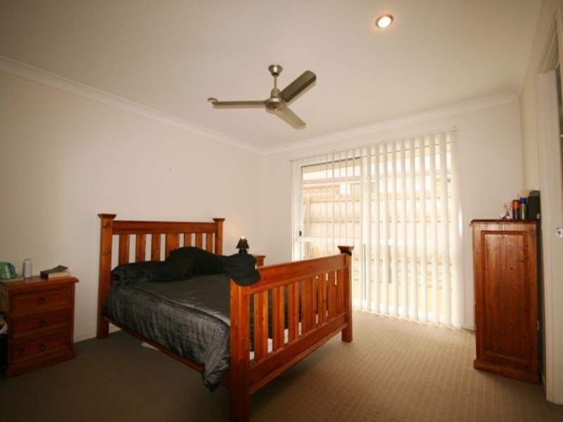 46 Ebony Crescent, Redland Bay QLD 4165