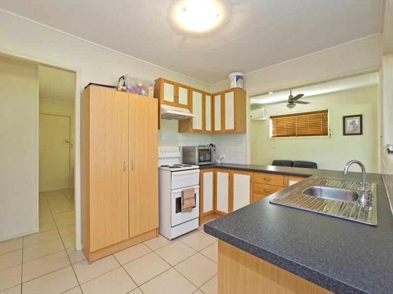 22 Beatty Road, Thorneside QLD 4158