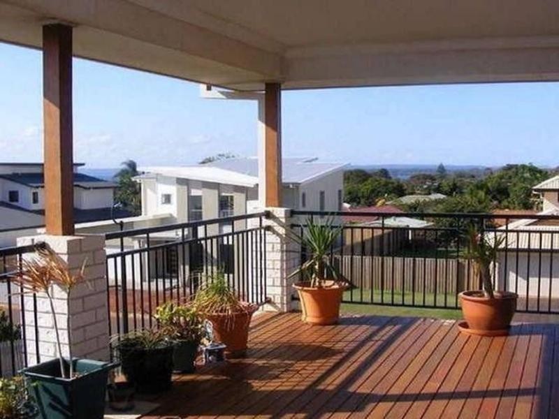 54 Spinnaker Circuit, Redland Bay QLD 4165