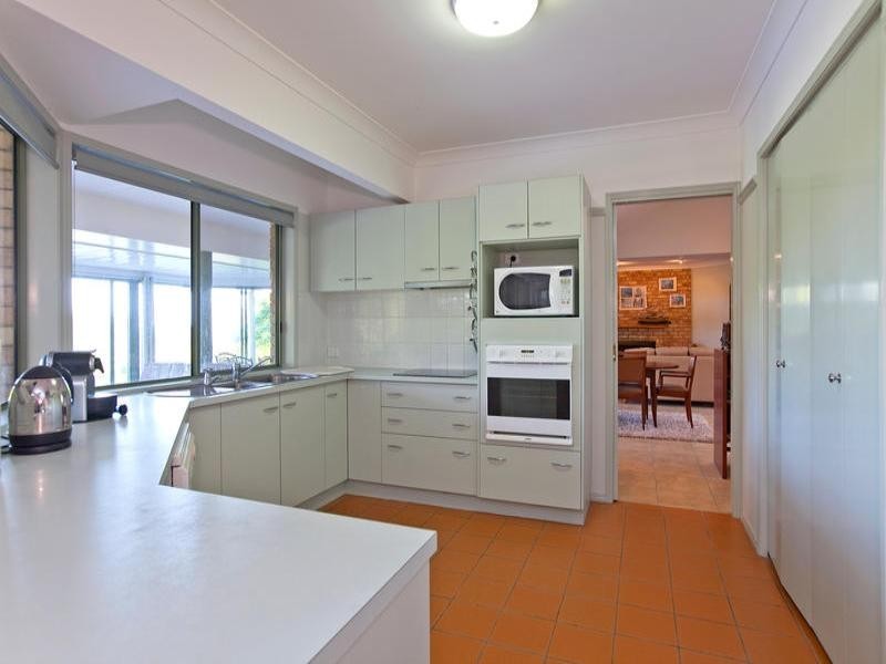 128 Woodlands Drive, Thornlands QLD 4164