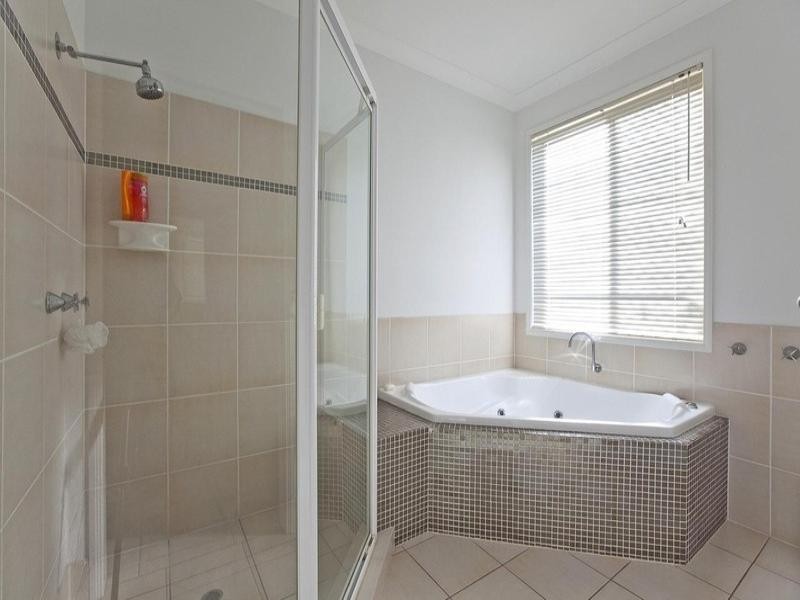 13 Braemar Court, Redland Bay QLD 4165