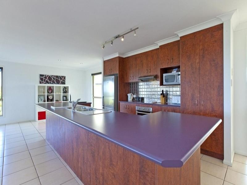 13 Braemar Court, Redland Bay QLD 4165