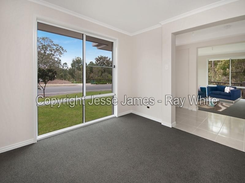 6 Sapium Road, Redland Bay QLD 4165
