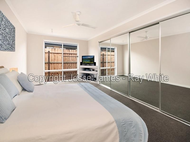 6 Sapium Road, Redland Bay QLD 4165