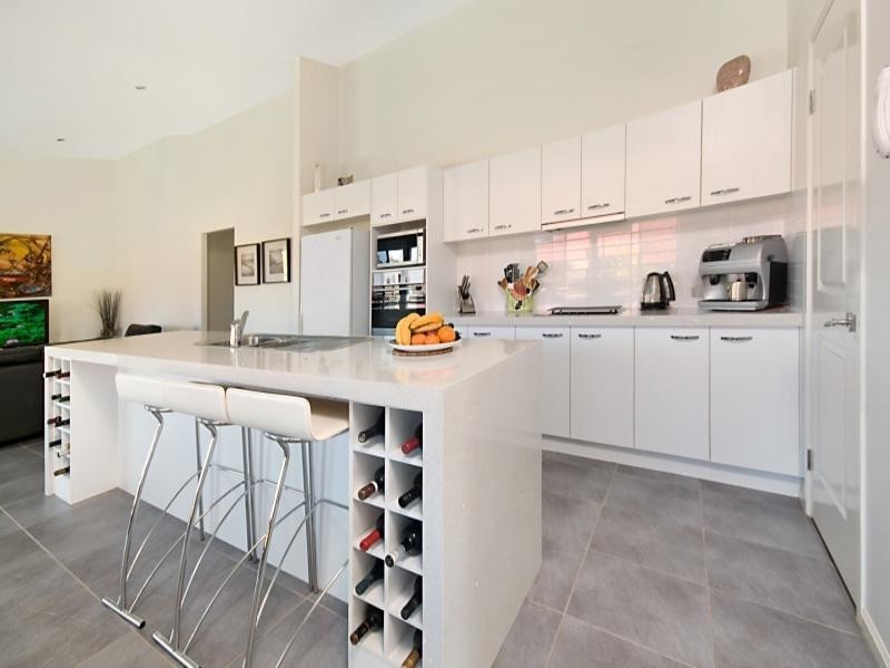 24 Aquila Street, Redland Bay QLD 4165